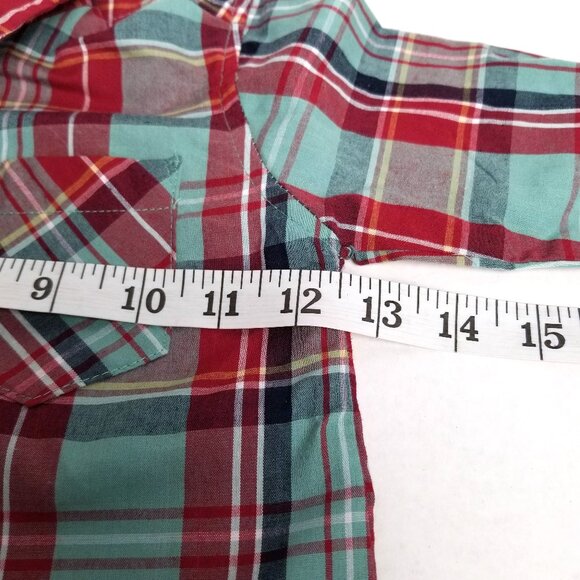 Buttons and Thread Boys Plaid Button Up Shirt Size 18M Red Green Cotton Preppy - Picture 6 of 8